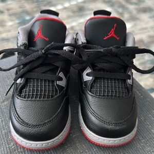 8c Jordans Black red and gray cement